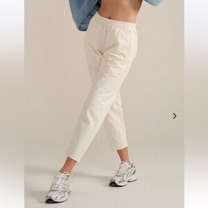 Outdoor Voices RecTrek 26” Pant in Bone